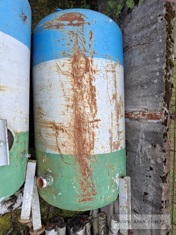 Zbiornik hydroforowy 1 500 l (średnica 1000 mm, całkowita wysokość 2350 mm) - pakiet zawierający 2 szt. 